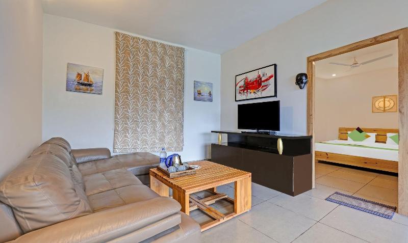 Treebo Vista Lago With Lake View image