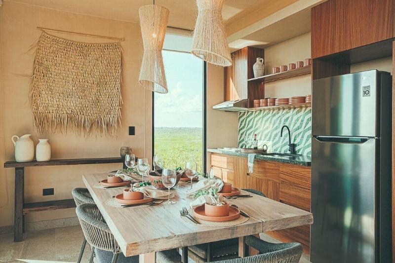 Luxury And Mordern Beachfront Condo By Bt Homes image
