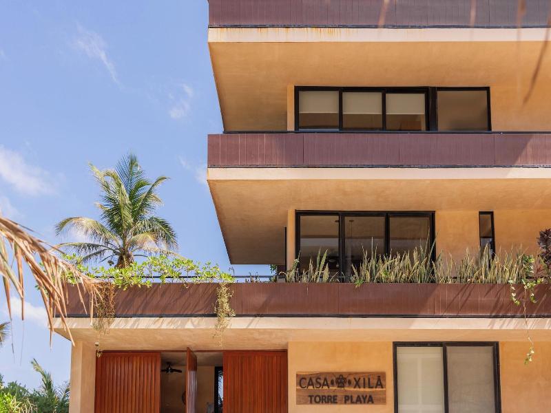 Luxury And Mordern Beachfront Condo By Bt Homes image