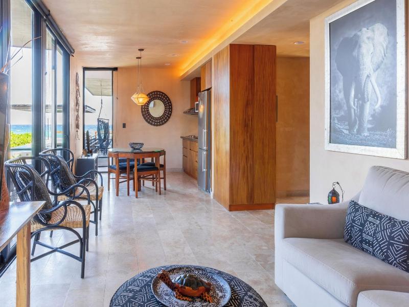 Luxury And Mordern Beachfront Condo By Bt Homes image