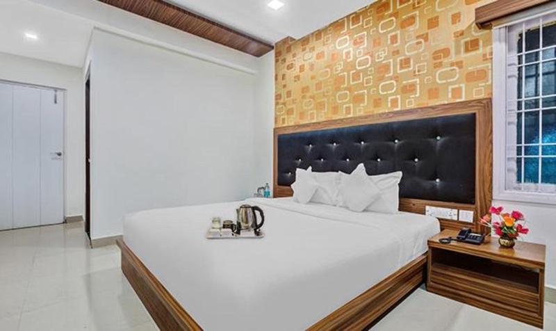 Fabhotel Luck Inn Residency image
