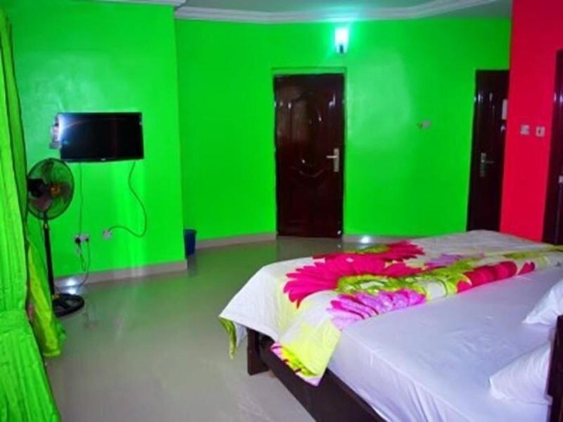 Intelligent Hotel And Suites image