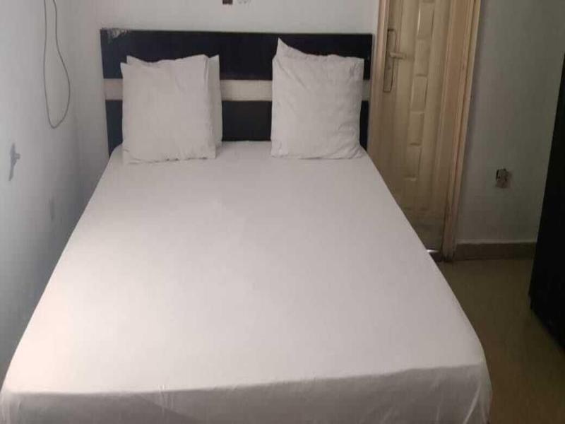 Intelligent Hotel And Suites image