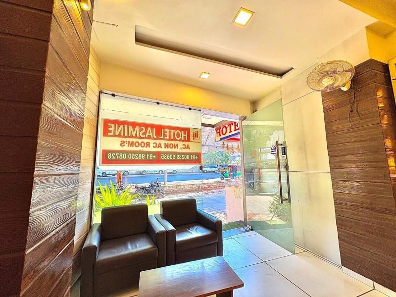Hotel Jasmine Ahmadabad image