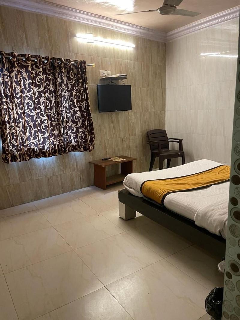 Hotel Jasmine Ahmadabad image