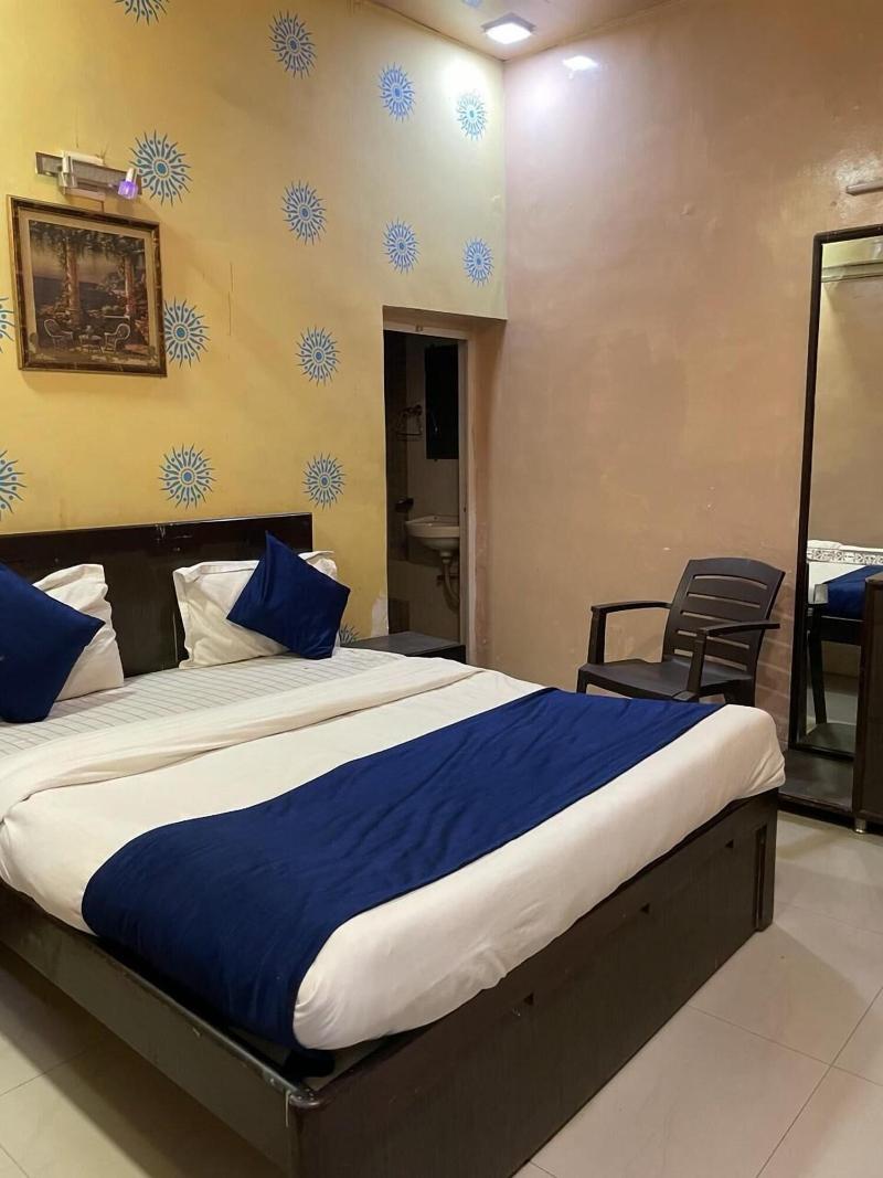 Hotel Jasmine Ahmadabad image