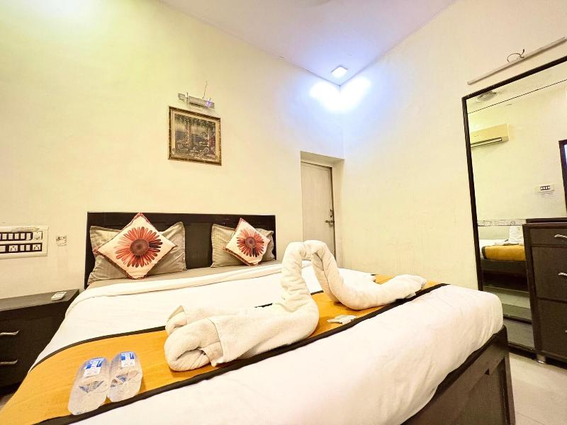 Hotel Jasmine Ahmadabad image