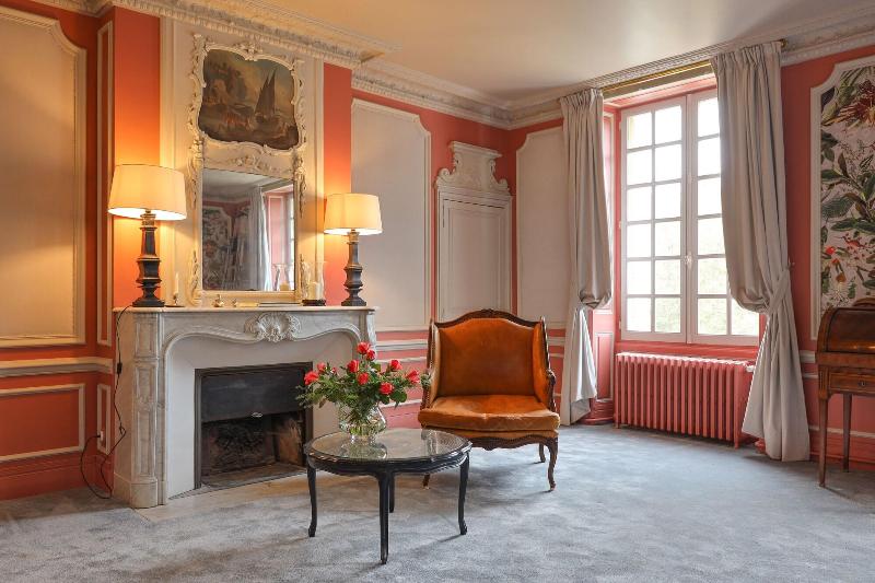 Château de la Huberdière image