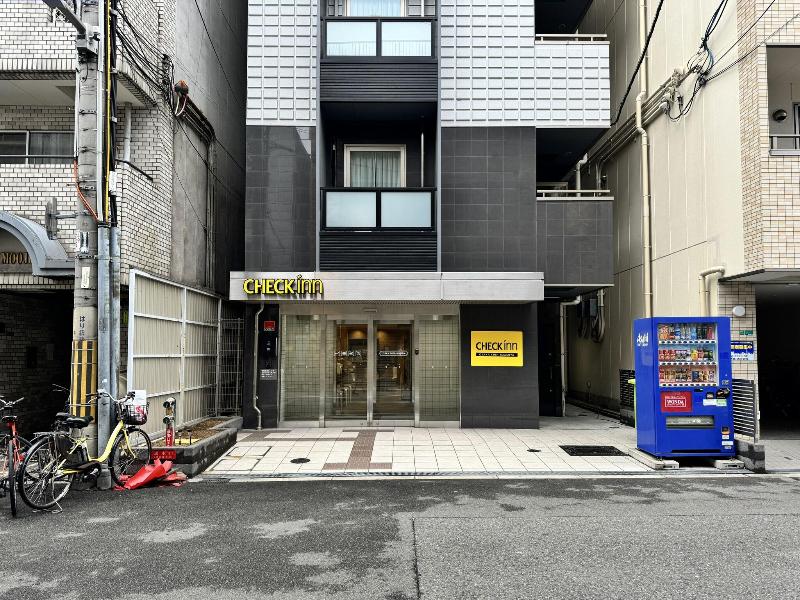Checkinn Osaka Shinimamiya image
