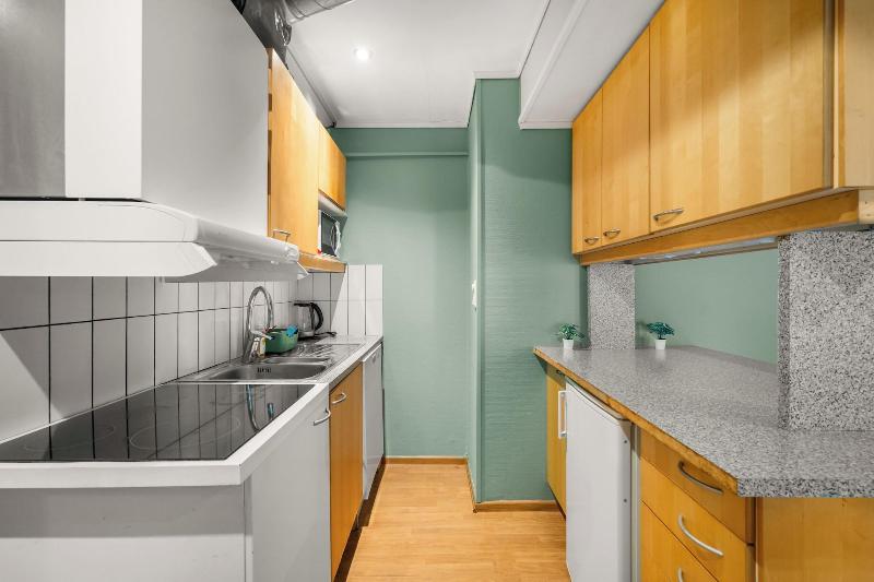 Budgetel Kong Oscars Gate 44 image