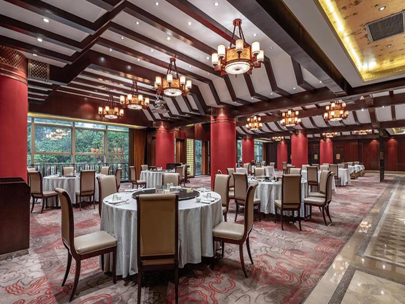 Wyndham Grand Plaza Royale Ningbo image