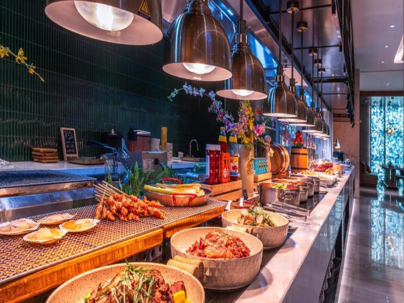Wyndham Grand Plaza Royale Ningbo image