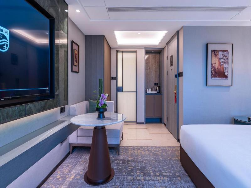 Wyndham Grand Plaza Royale Ningbo image