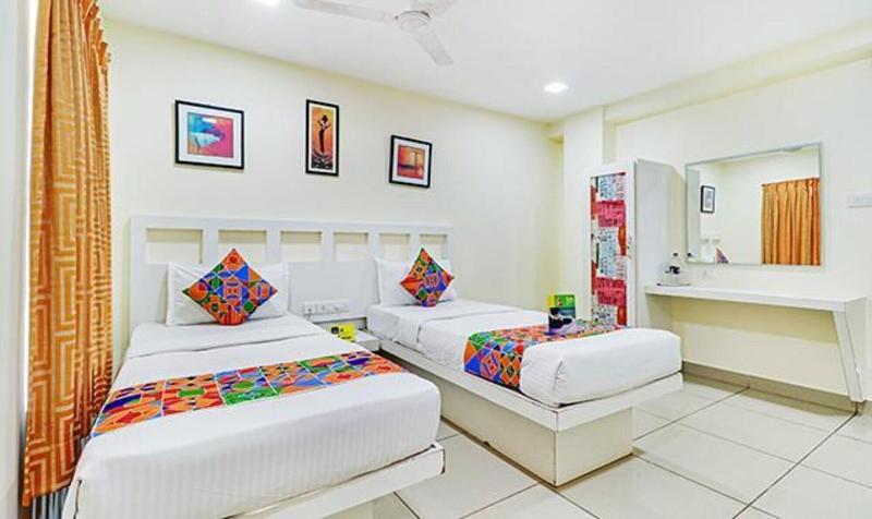 Fabhotel The Brown Tree image
