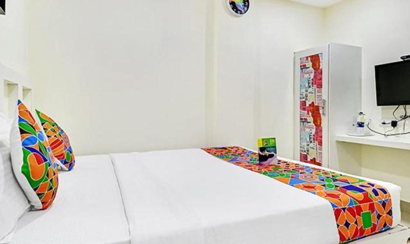 Fabhotel The Brown Tree image