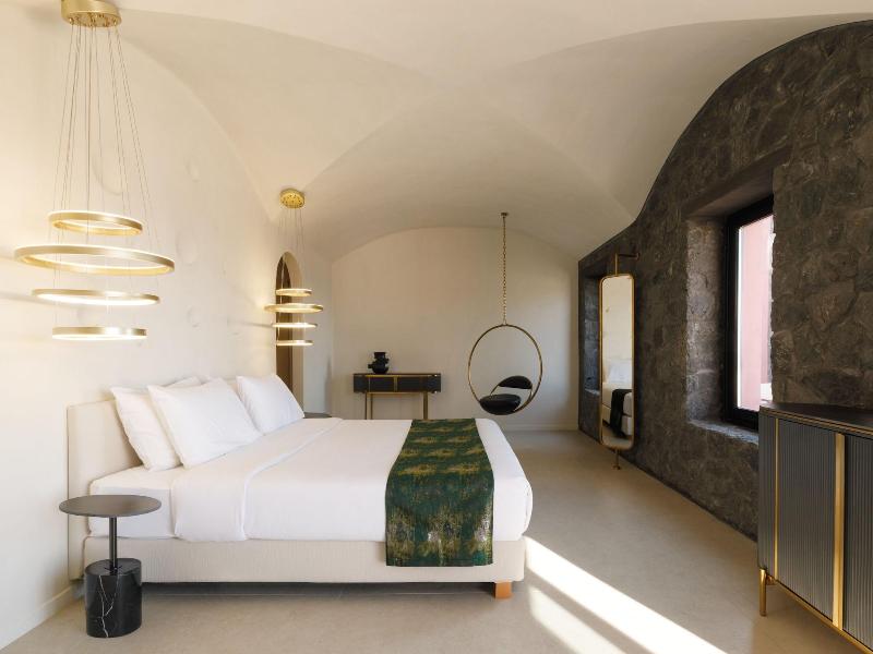 Elysian Retreat image