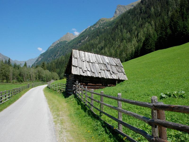 Landhotel Lacknerhof image