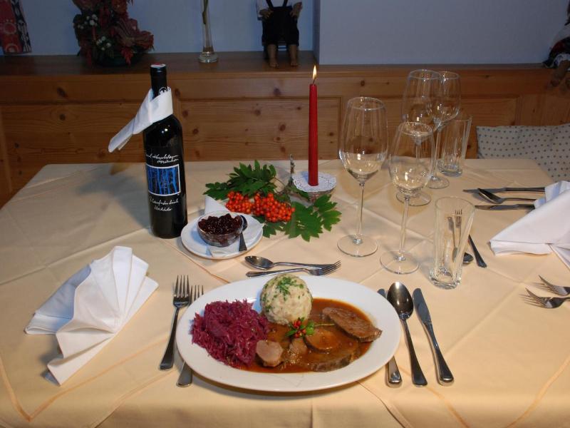 Landhotel Lacknerhof image