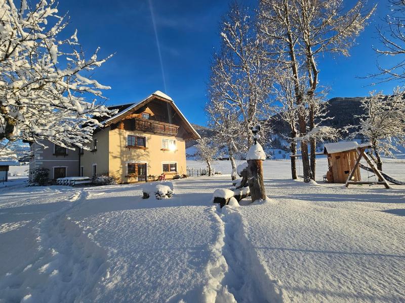 Landhotel Lacknerhof image