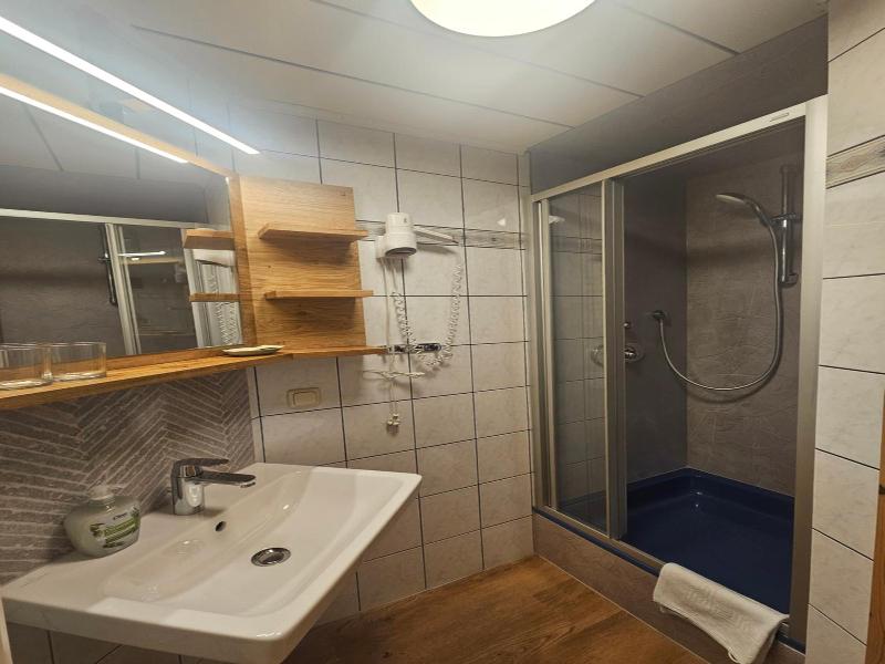 Landhotel Lacknerhof image