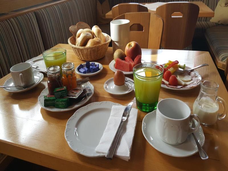 Gasthof Alte Tanne image