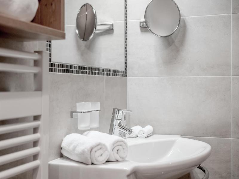 Hotel Elisabeth Superior Sv Lden image