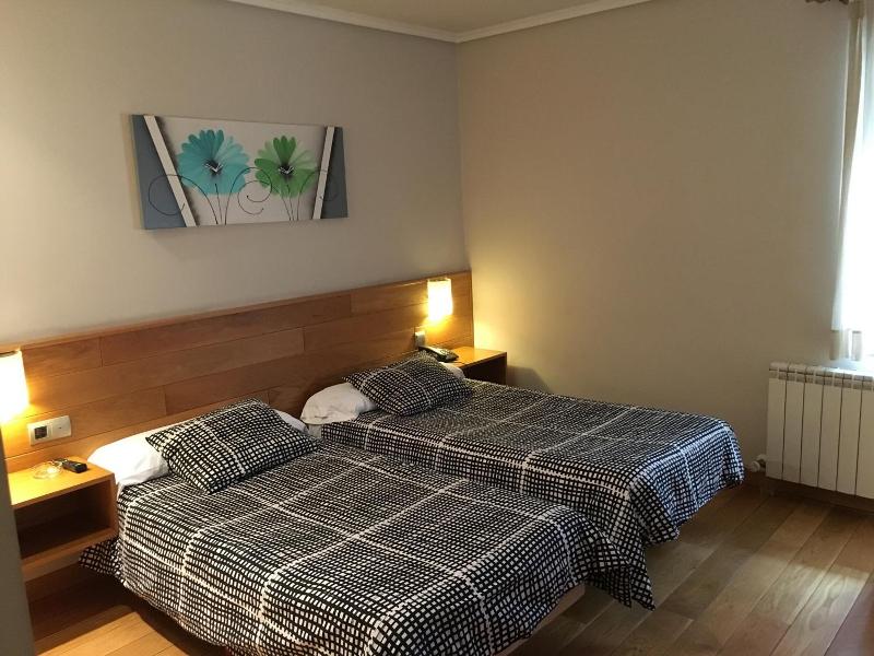 Hotel Errekagain image