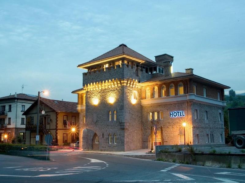 Hotel Errekagain image