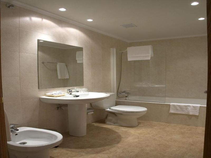 Hotel Errekagain image
