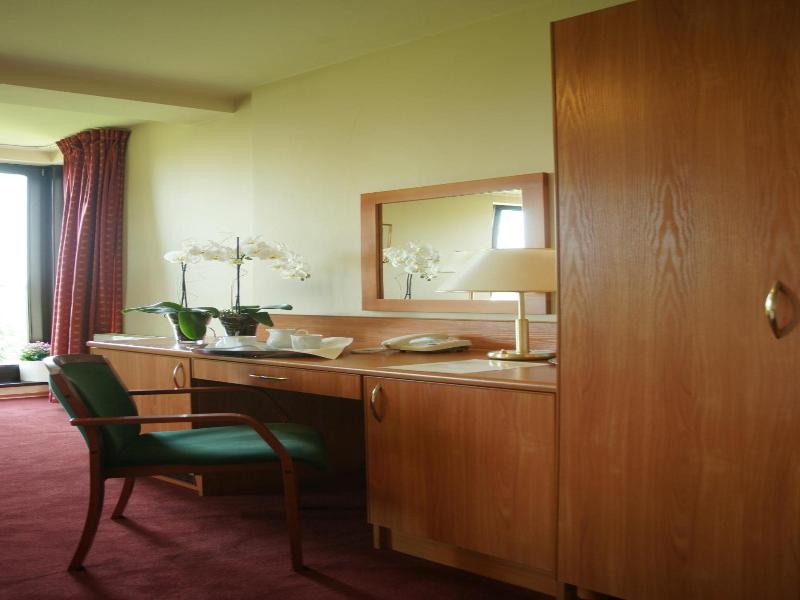 Hotel Grodzki image