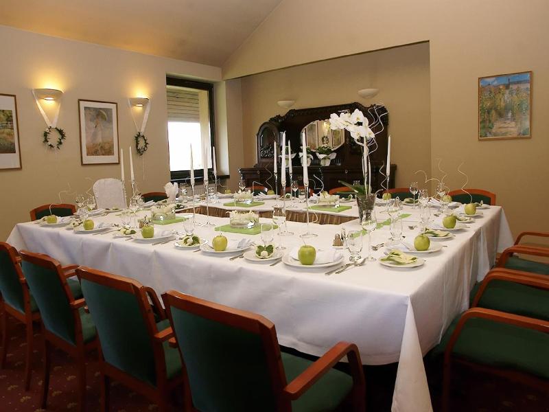 Hotel Grodzki image