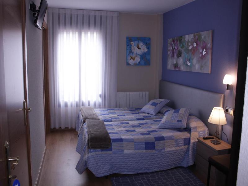 Hotel Parras Arnedillo image