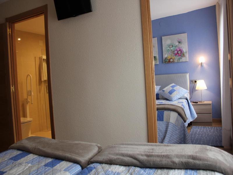 Hotel Parras Arnedillo image