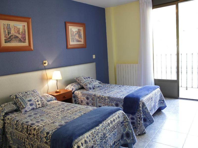 Hotel Parras Arnedillo image