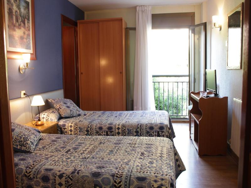 Hotel Parras Arnedillo image