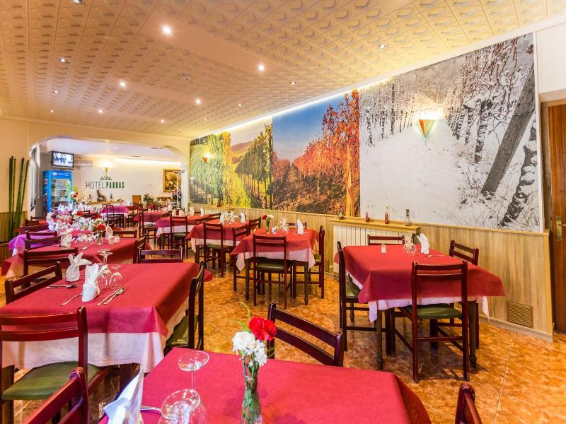 Hotel Parras Arnedillo image