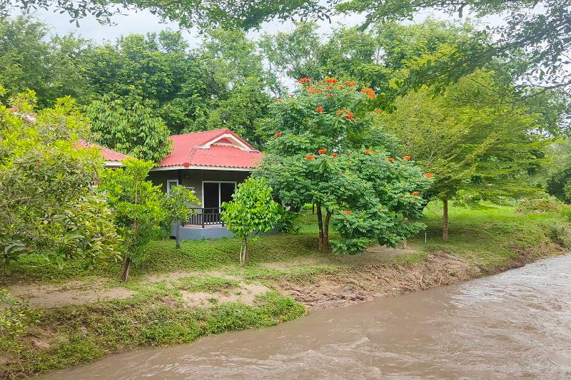 The Creek Resort By Zuzu image 1
