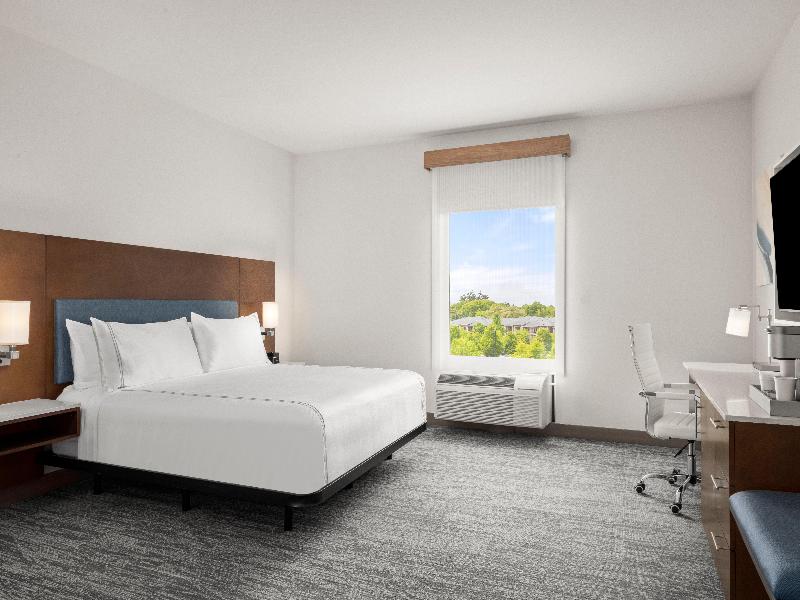 EVEN Portland - Beaverton, an IHG Hotel image