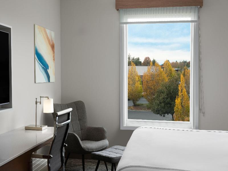 EVEN Portland - Beaverton, an IHG Hotel image