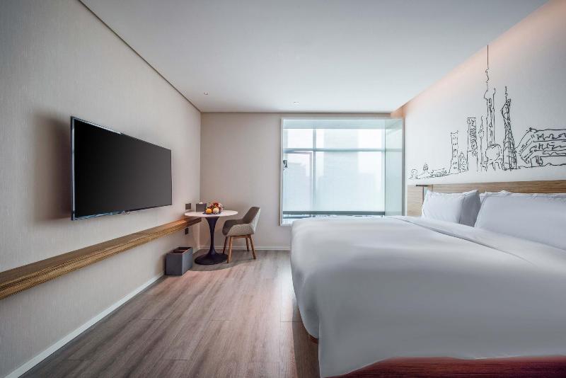 Urcove By Hyatt Shanghai Wujiaochang image