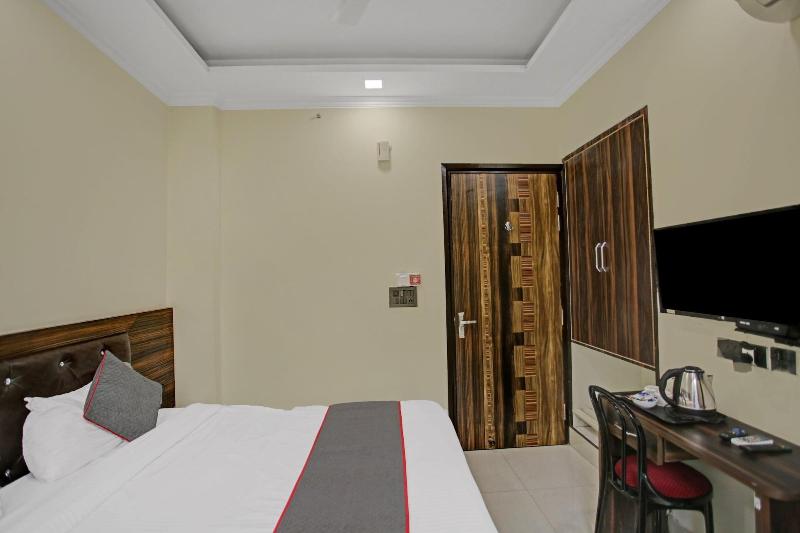 Imperial Hotel Noida image