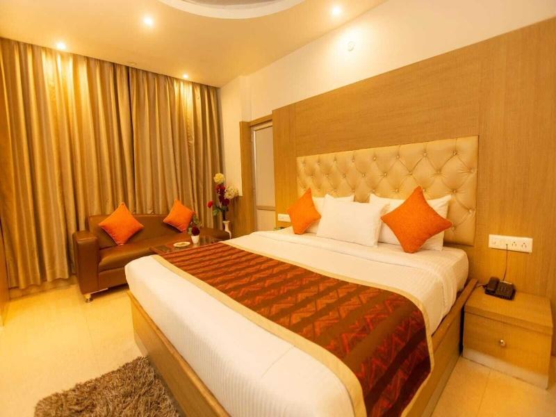 Hotel Bob's N Barley image