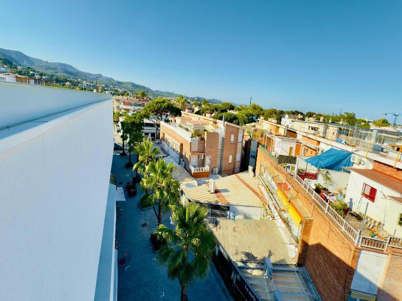 MYO Barcelona Hotel & Apartments image