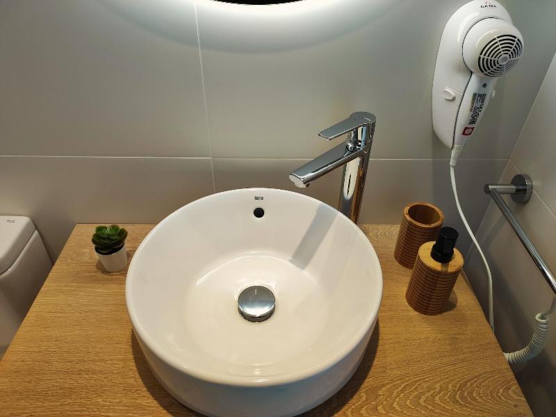 MYO Barcelona Hotel & Apartments image