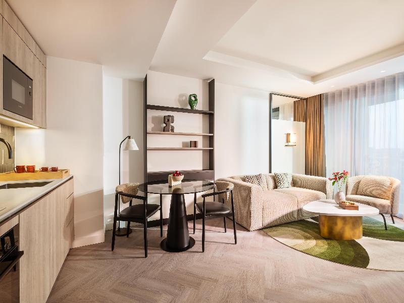 Kennedy 89 Hotel Frankfurt, part of Hyatt image