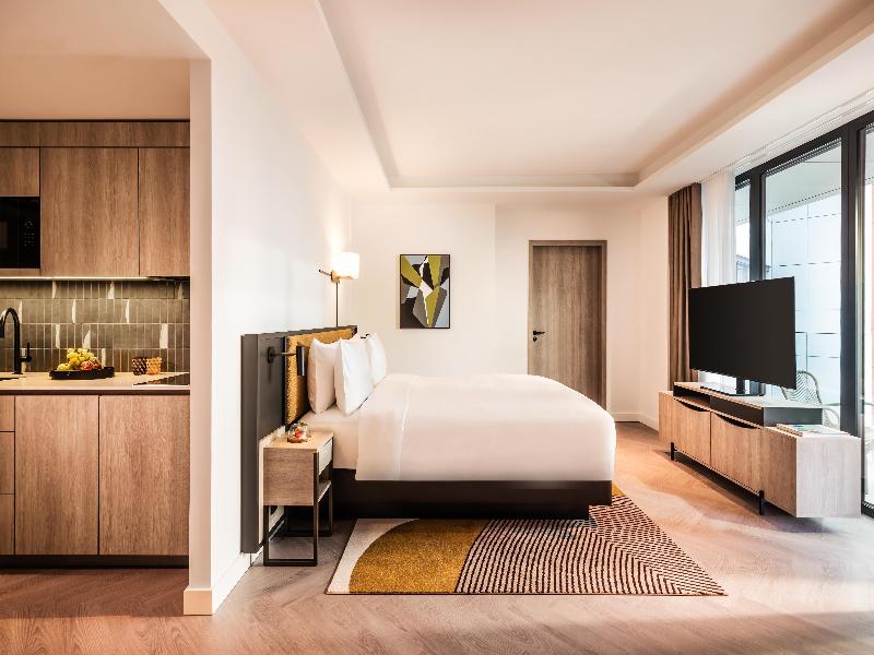 Kennedy 89 Hotel Frankfurt, part of Hyatt image