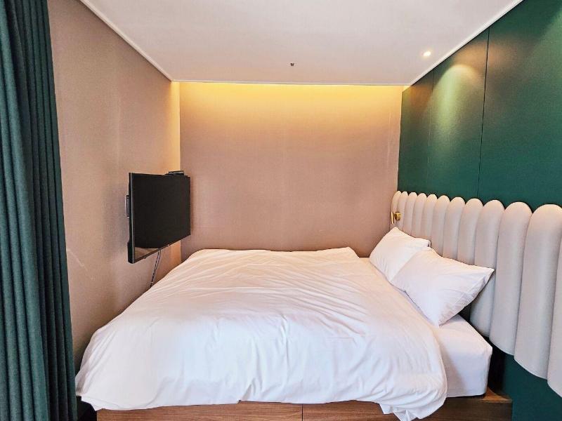 Elbon The Stay X A1with Haeundae image