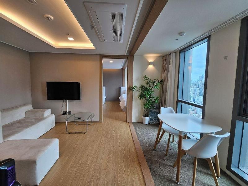 Elbon The Stay X A1with Haeundae image
