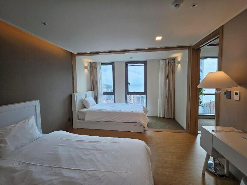 Elbon The Stay X A1with Haeundae image
