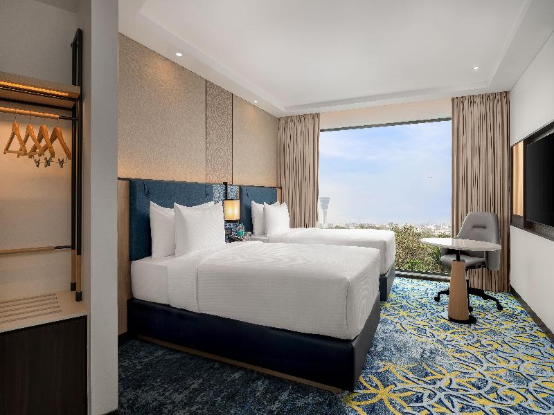 Hilton Garden Inn Mumbai International Airport image